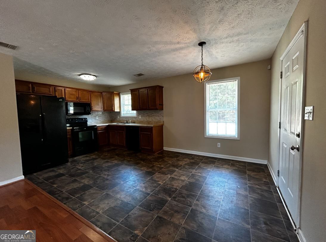80 Stonegate Drive Cedartown GA 30125