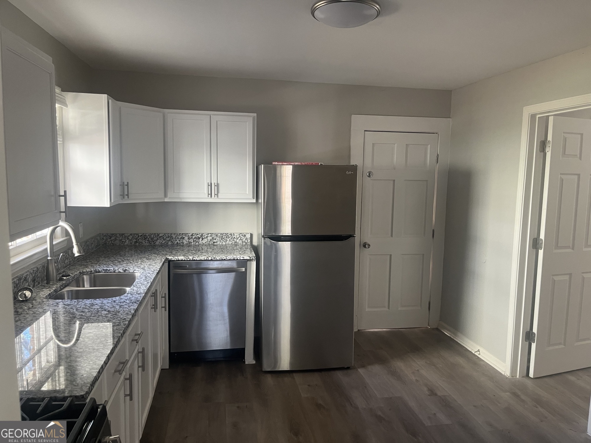 1262 Lorenzo Drive SW Atlanta GA 30310