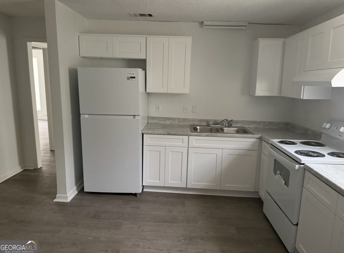 1325 Dent Street Macon GA 31206