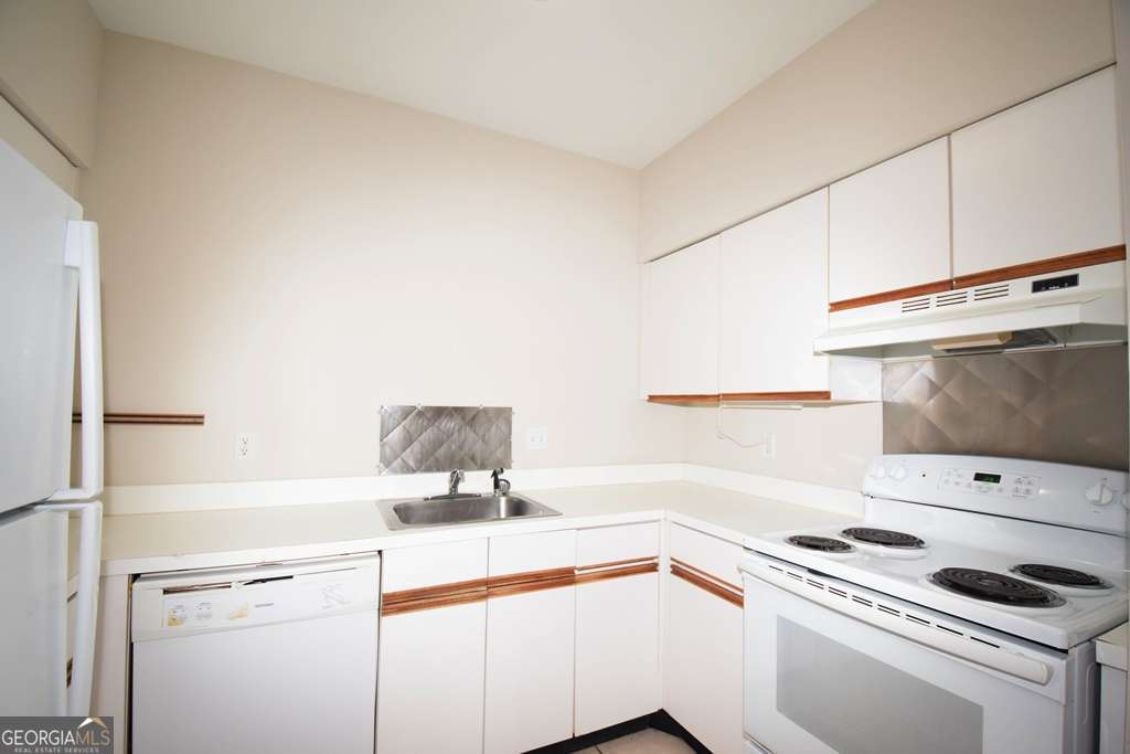 1421 Peachtree Street NE Atlanta GA 30309
