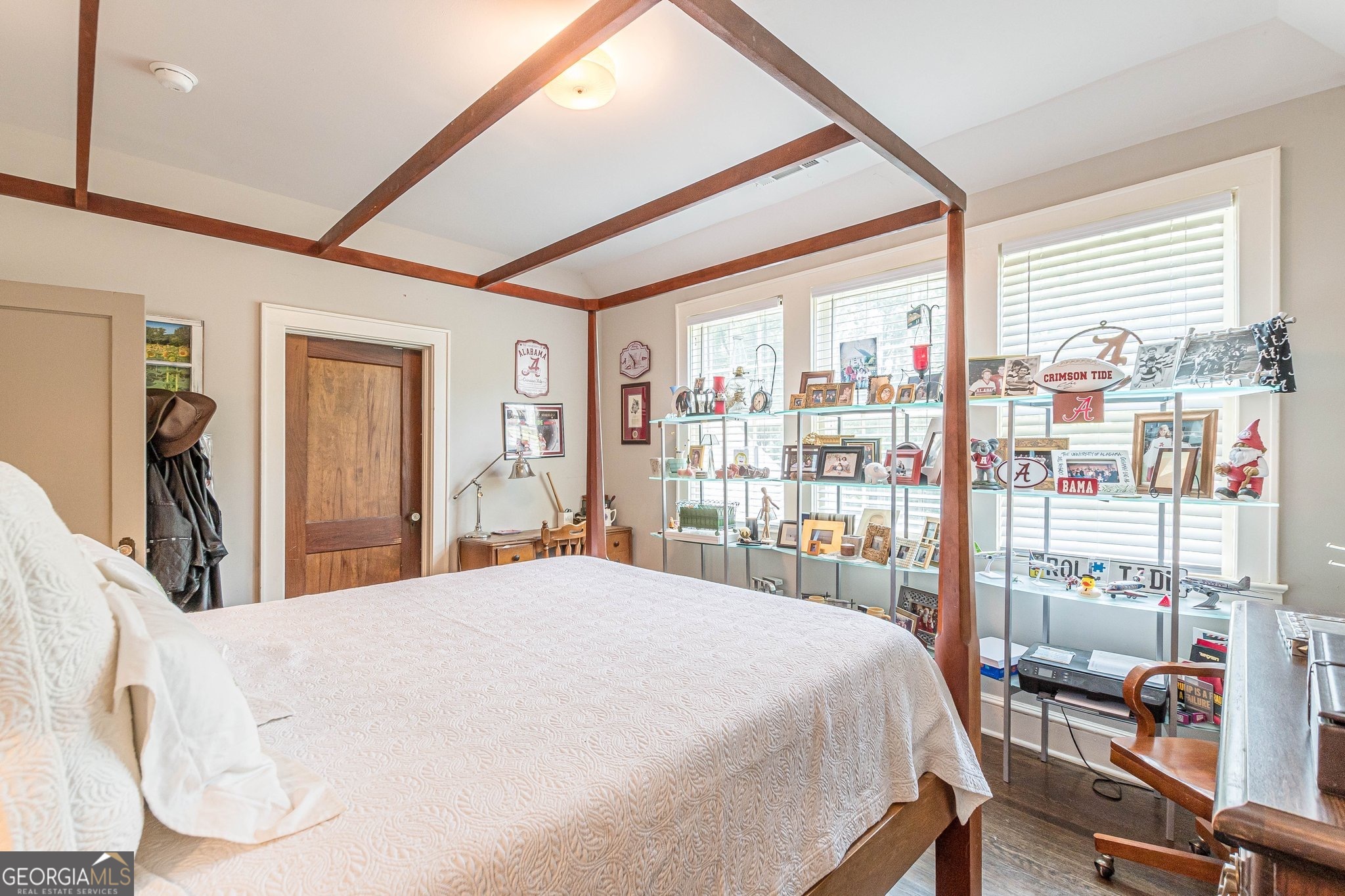 1878 A Cambridge Avenue College Park GA 30337