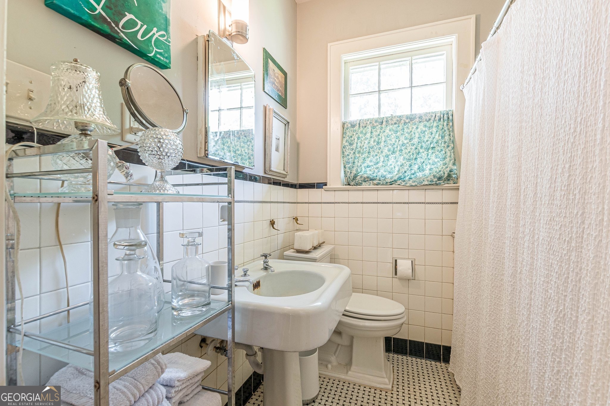 1878 A Cambridge Avenue College Park GA 30337