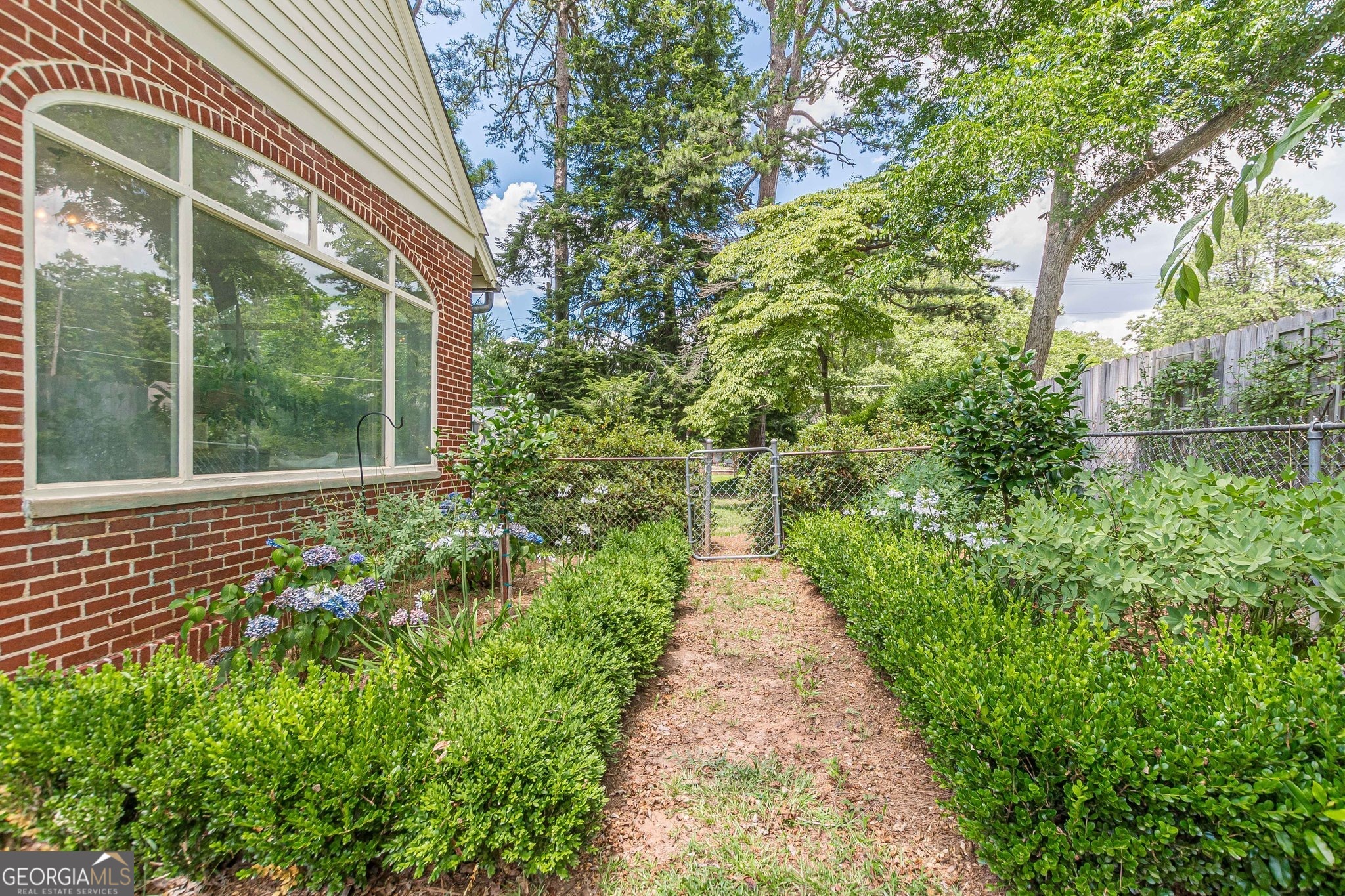 1878 A Cambridge Avenue College Park GA 30337