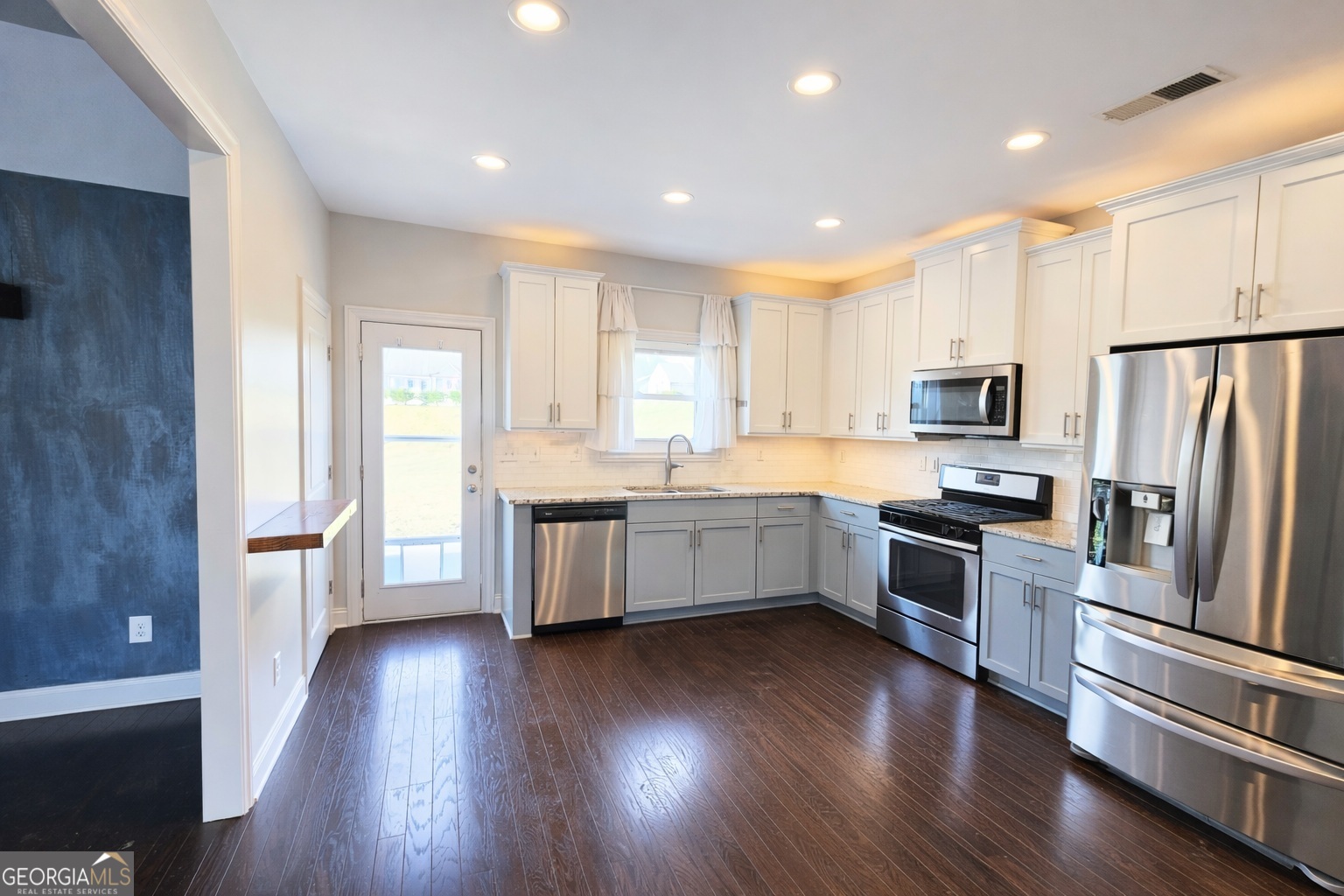 821 Westmoreland Circle NW Atlanta GA 30318