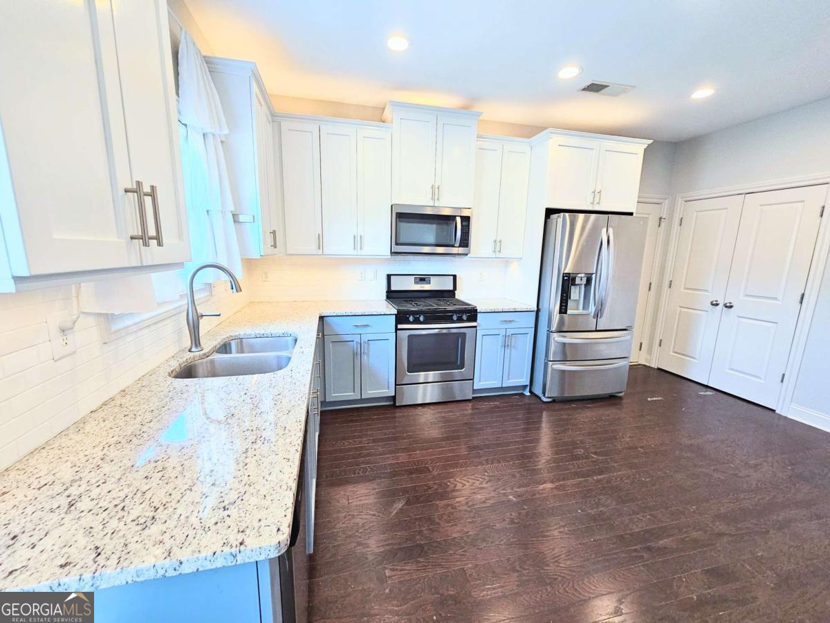 821 Westmoreland Circle NW Atlanta GA 30318