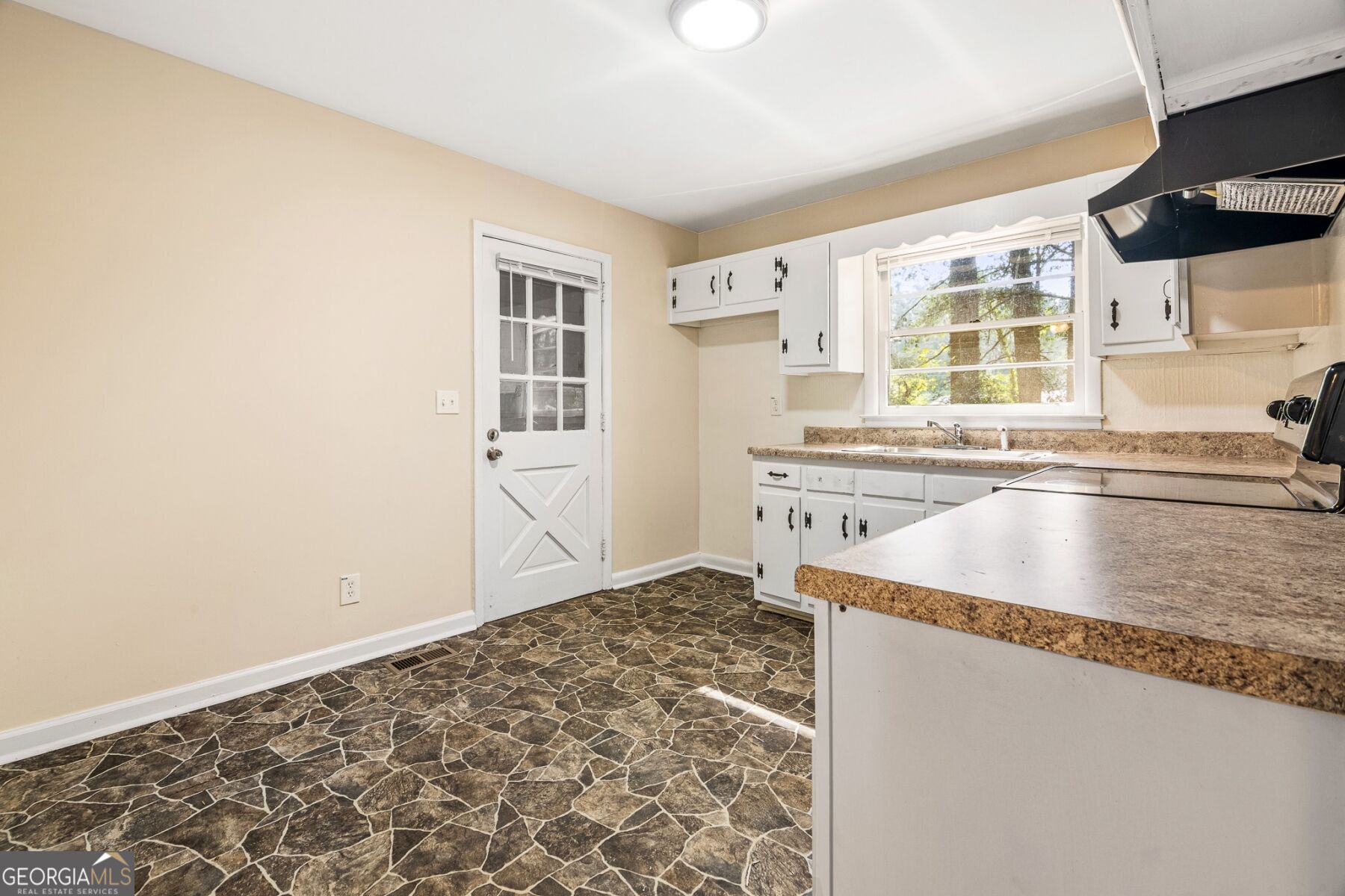 4065 Canby Lane Decatur GA 30035
