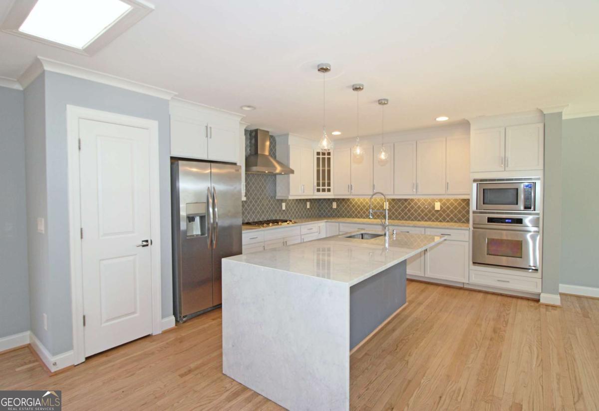 1131 Milmar Drive NW Atlanta GA 30327