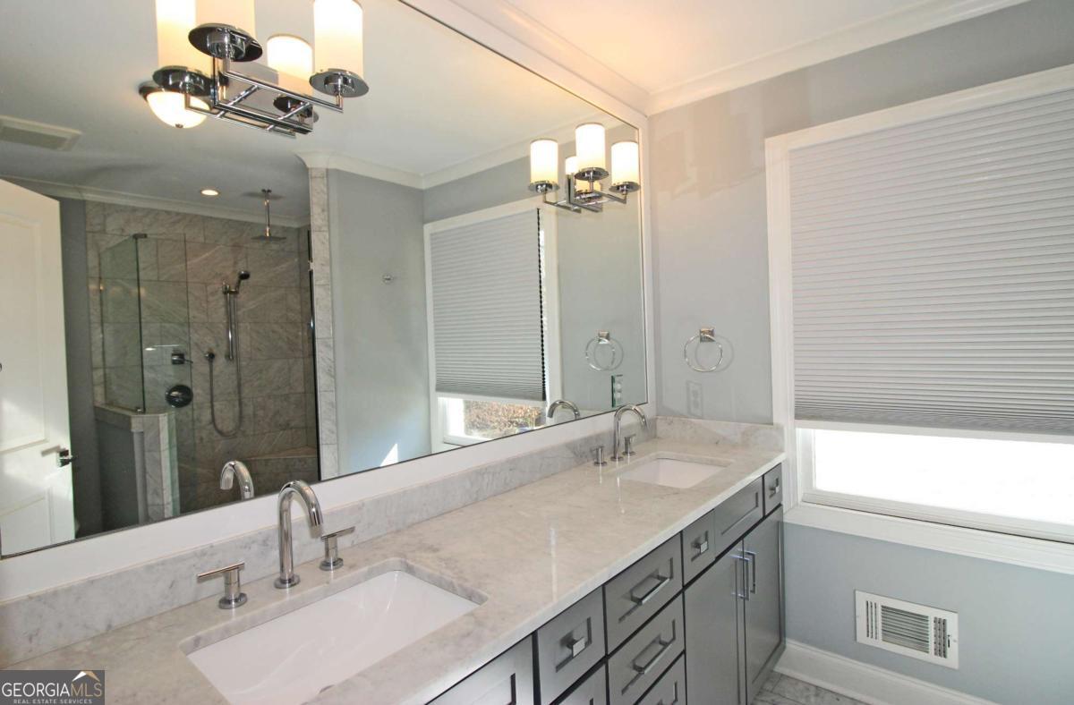 1131 Milmar Drive NW Atlanta GA 30327