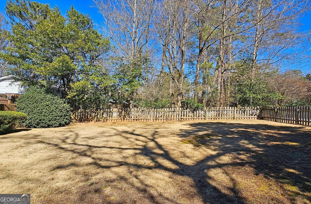 1131 Milmar Drive NW Atlanta GA 30327