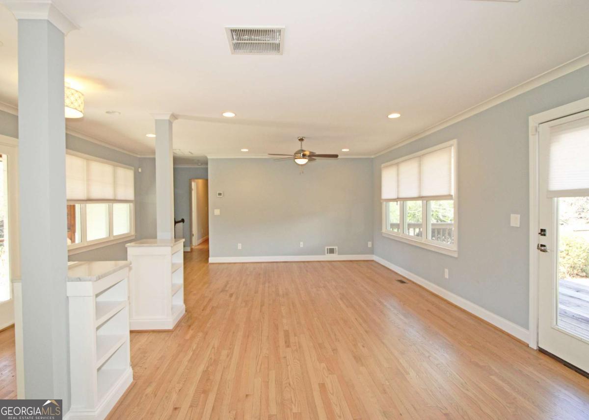 1131 Milmar Drive NW Atlanta GA 30327