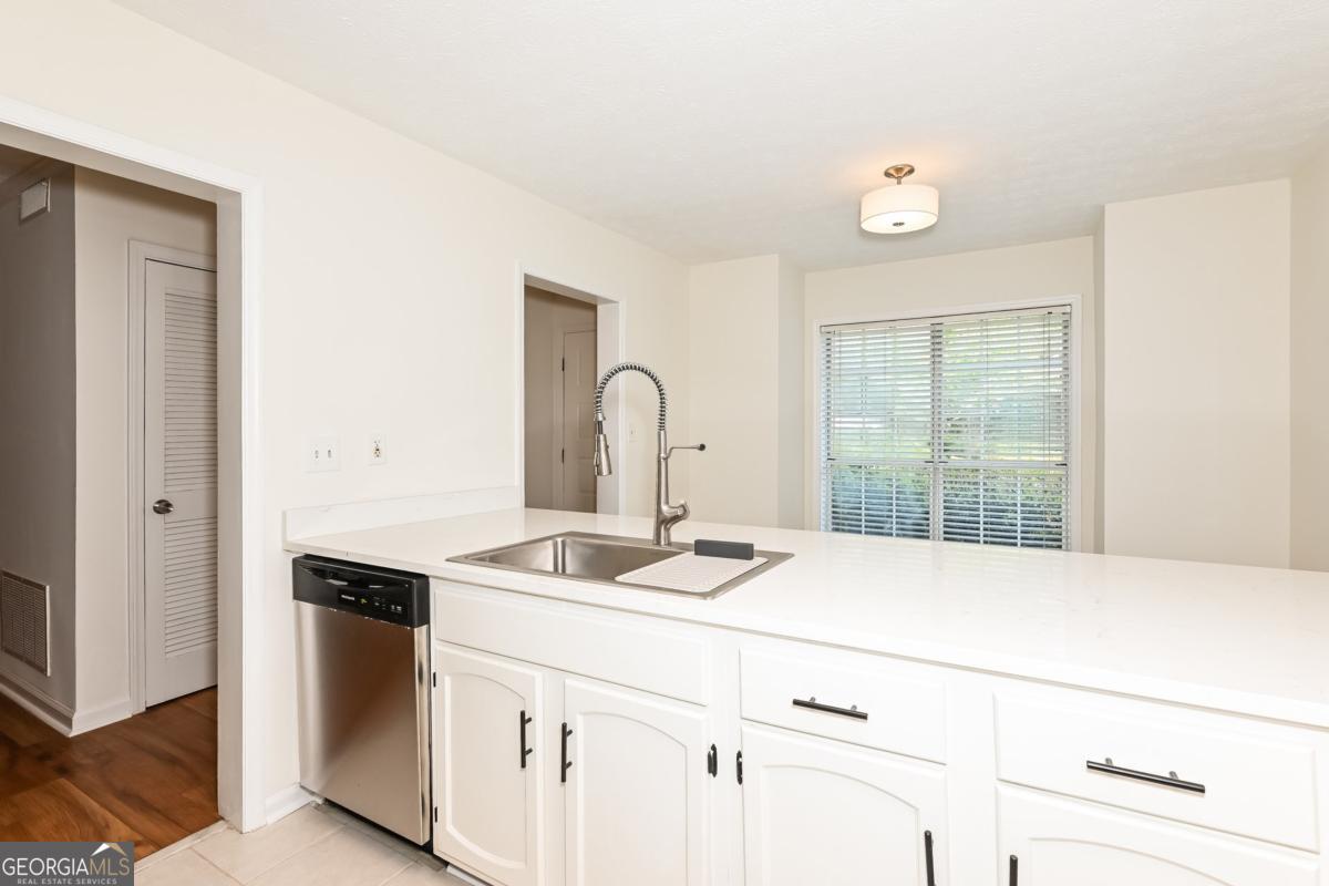 201 Lenox Way Atlanta GA 30324