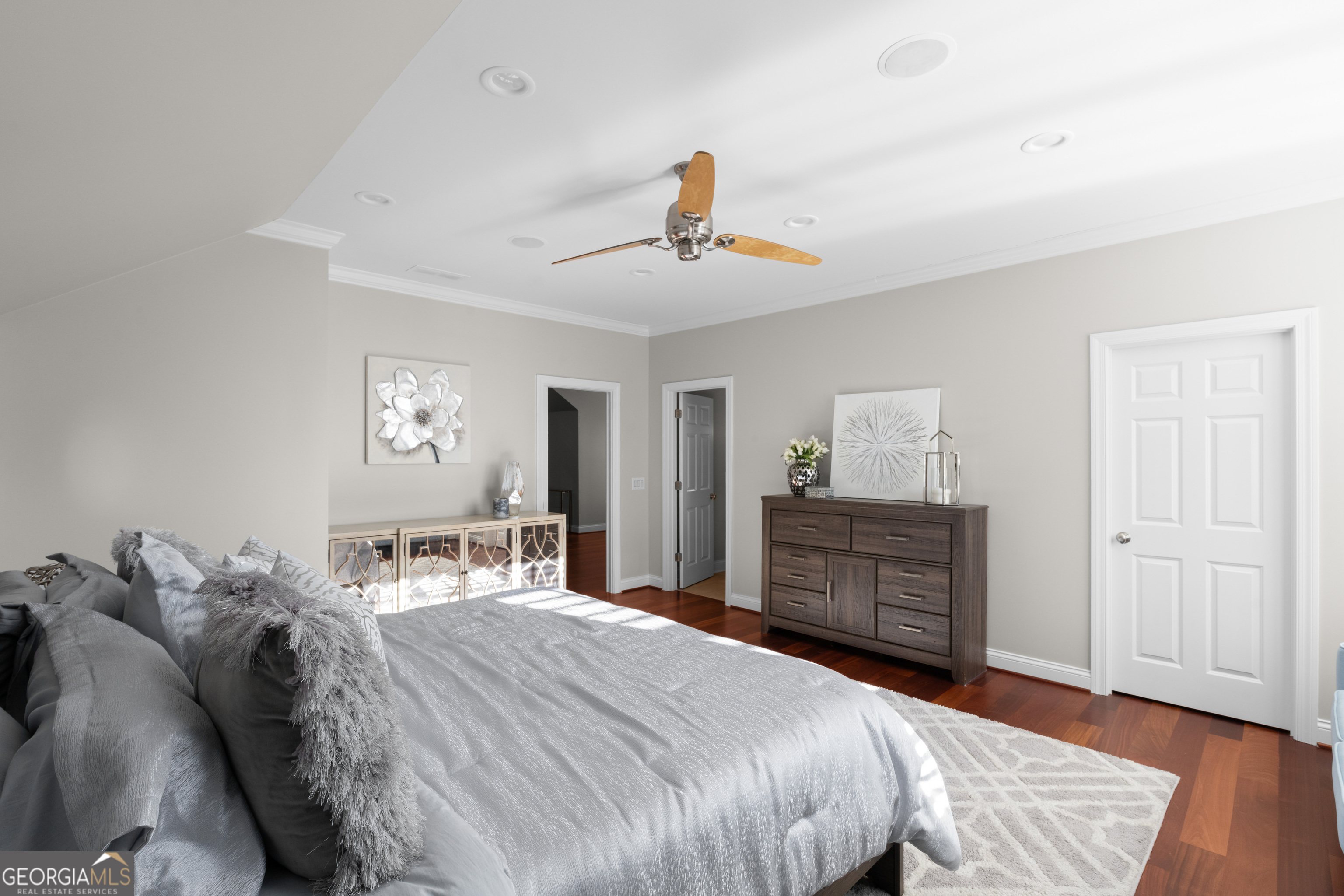 980 Fenimore Circle Sandy Springs GA 30350
