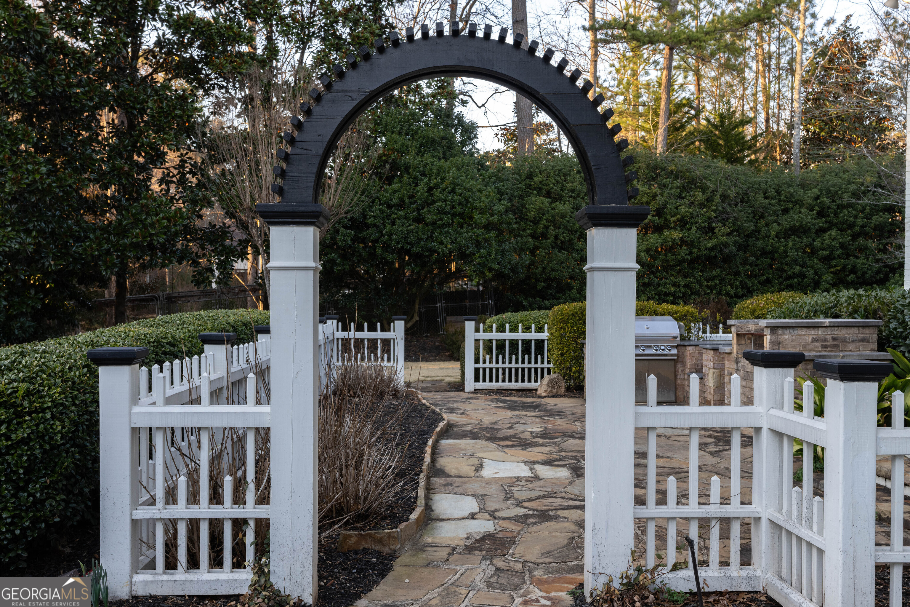 980 Fenimore Circle Sandy Springs GA 30350