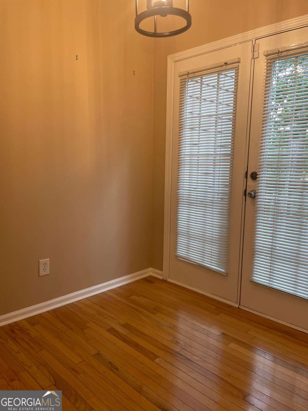 1162 Village Court SE Atlanta GA 30316