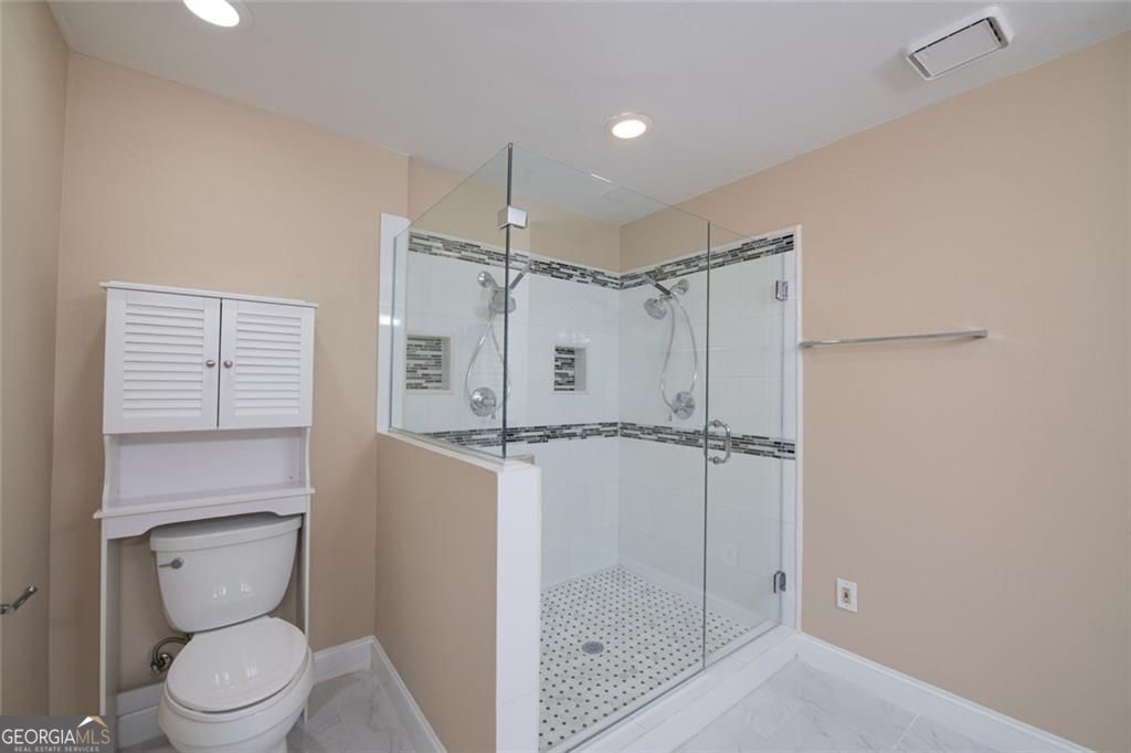 3275 NE Lenox Road NE Atlanta GA 30324
