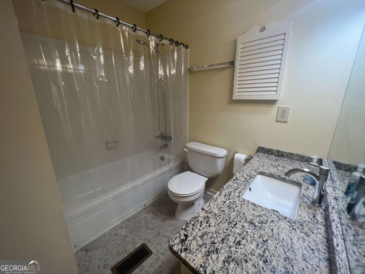 3208 Lake Road Circle Gainesville GA 30501