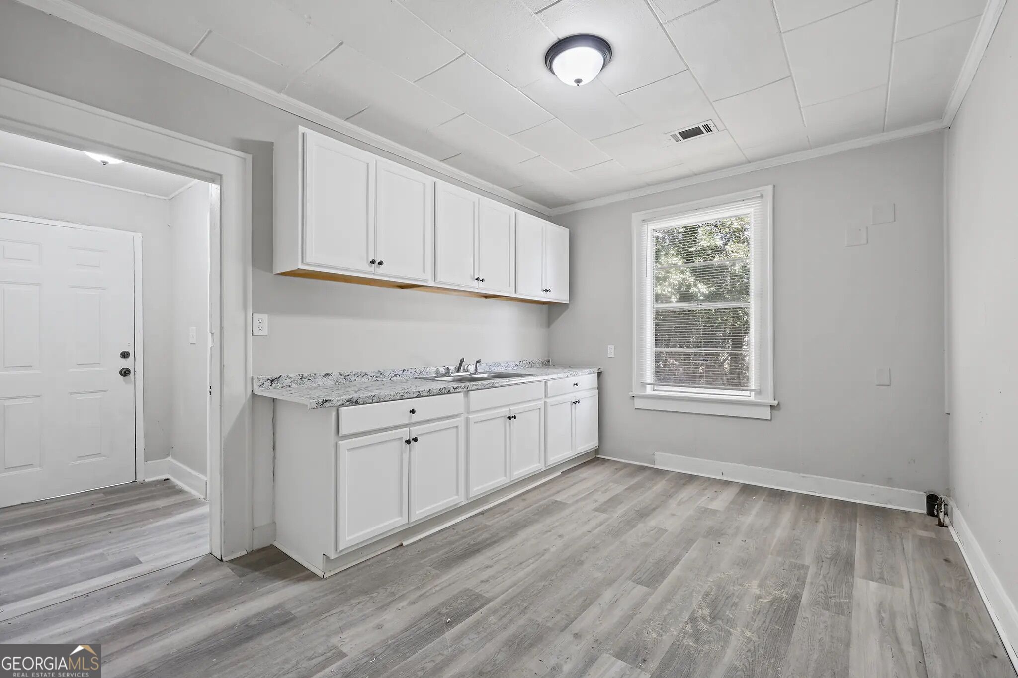 3705 Log Cabin Drive Macon GA 31204