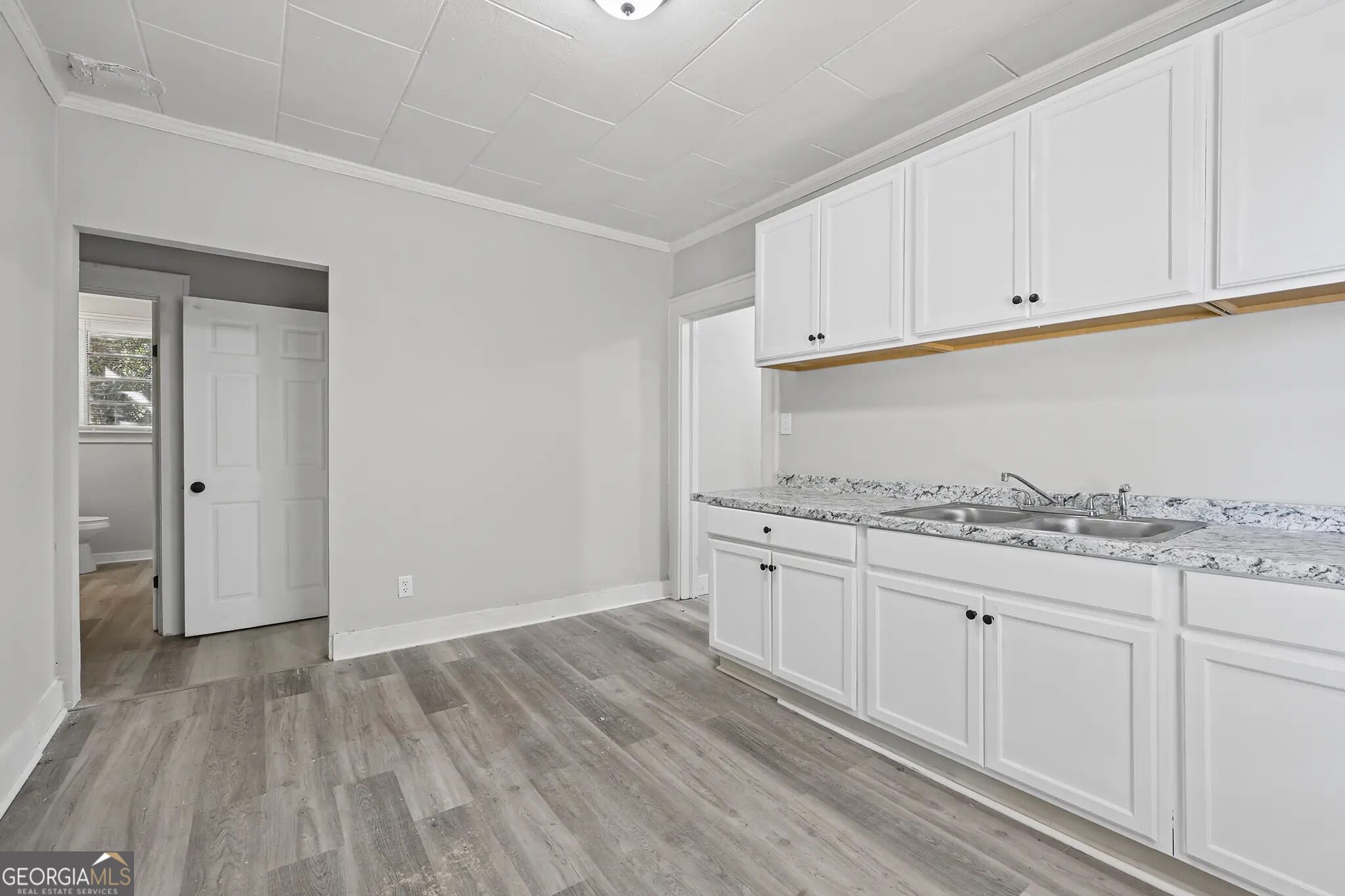 3705 Log Cabin Drive Macon GA 31204