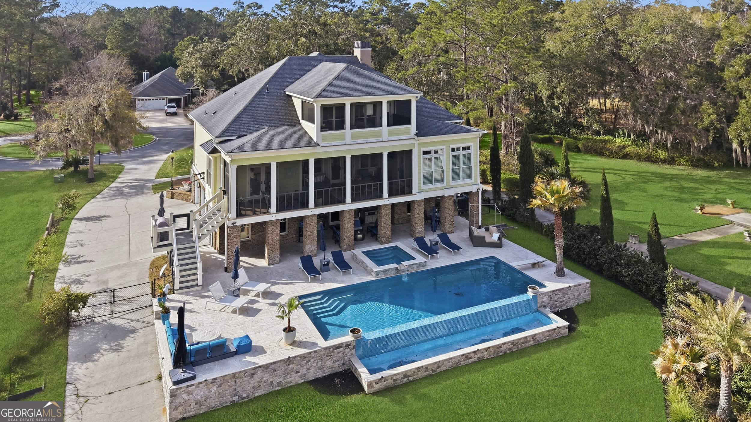 277 Catherine View Richmond Hill GA 31324