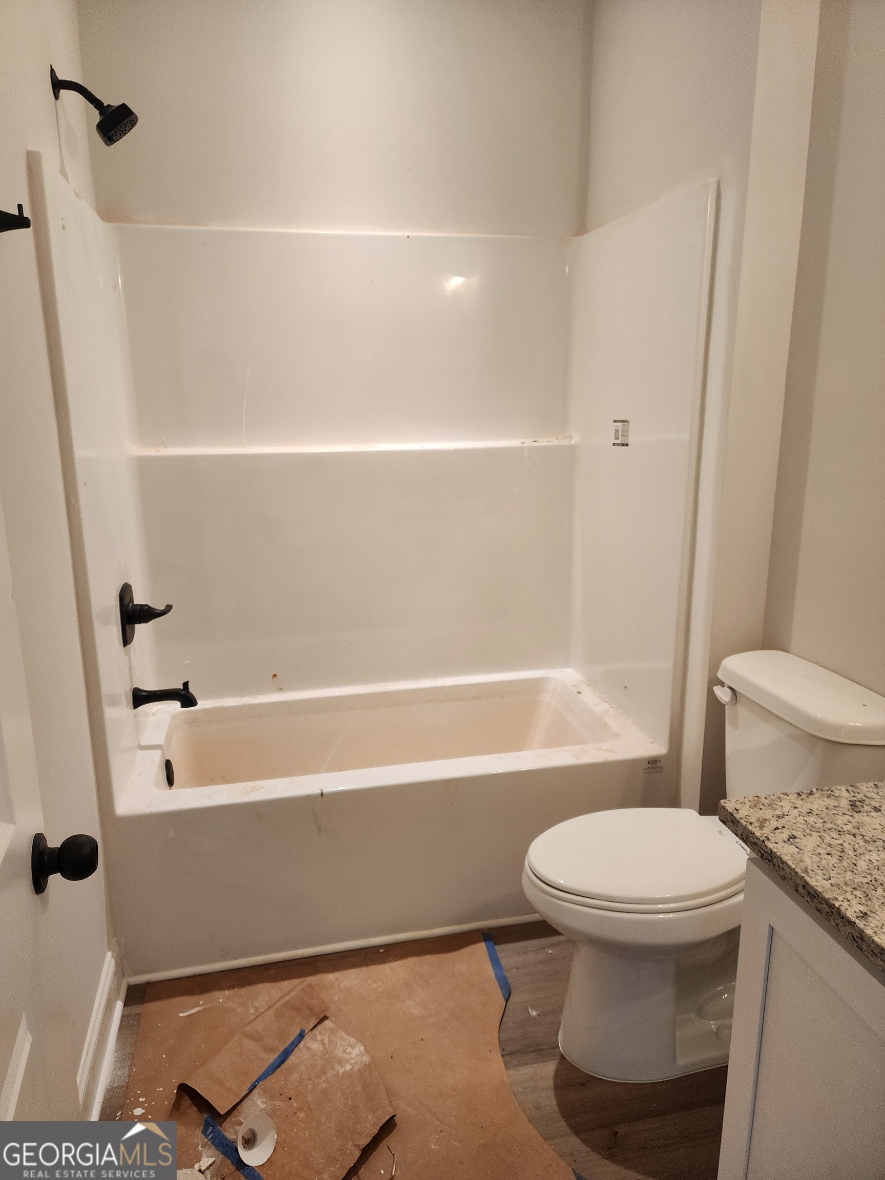 16,18,44,46,66 Clay Street Hartwell GA 30530