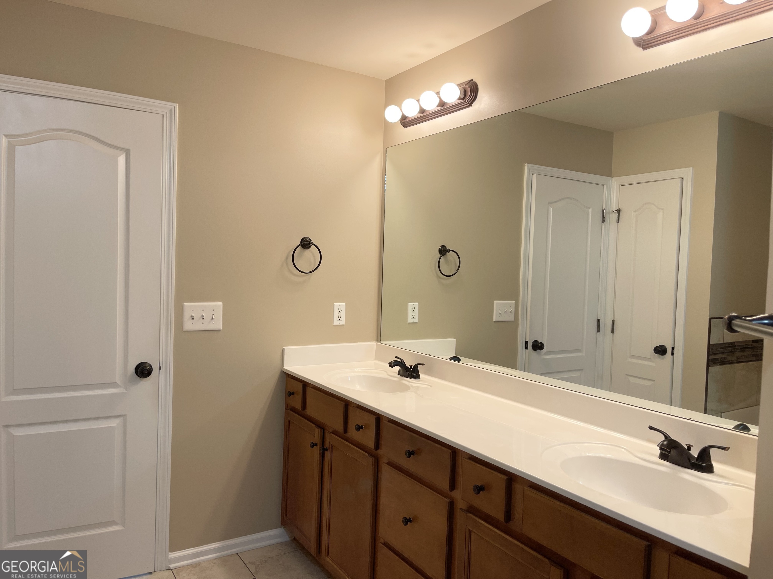981 Brownstone Lane Marietta GA 30008