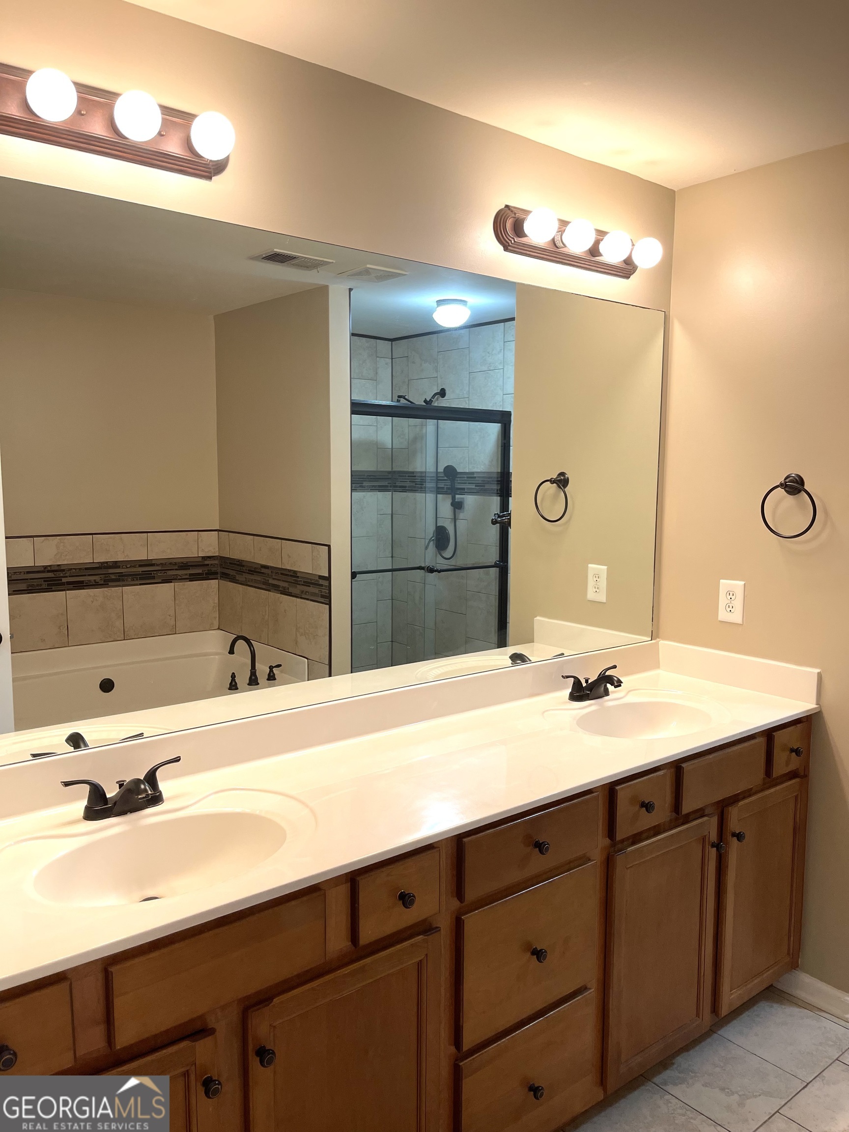 981 Brownstone Lane Marietta GA 30008
