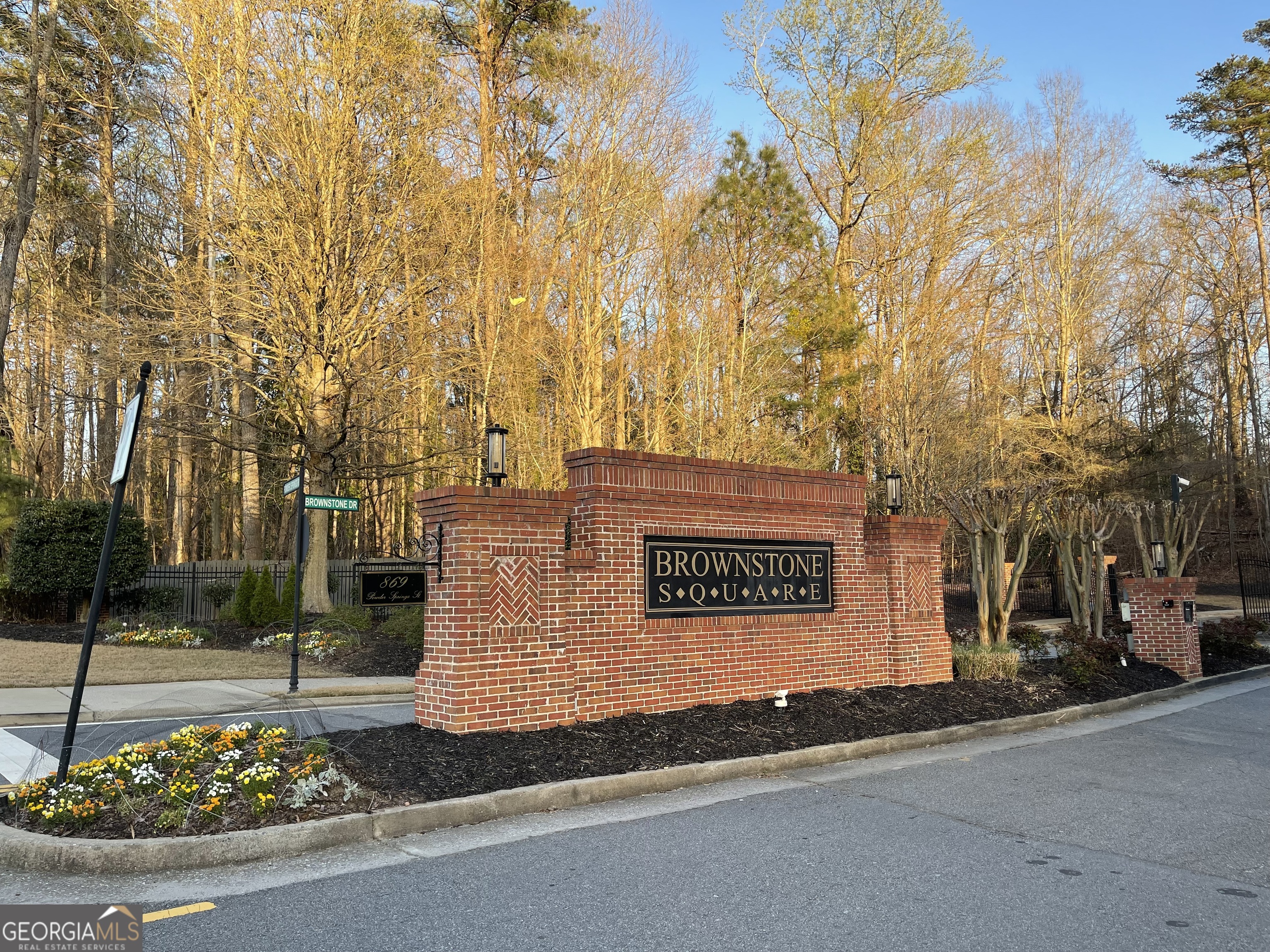 981 Brownstone Lane Marietta GA 30008