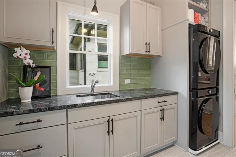 407 8th Street NE Atlanta GA 30309