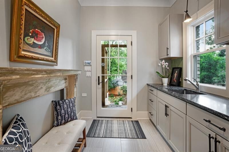 407 8th Street NE Atlanta GA 30309