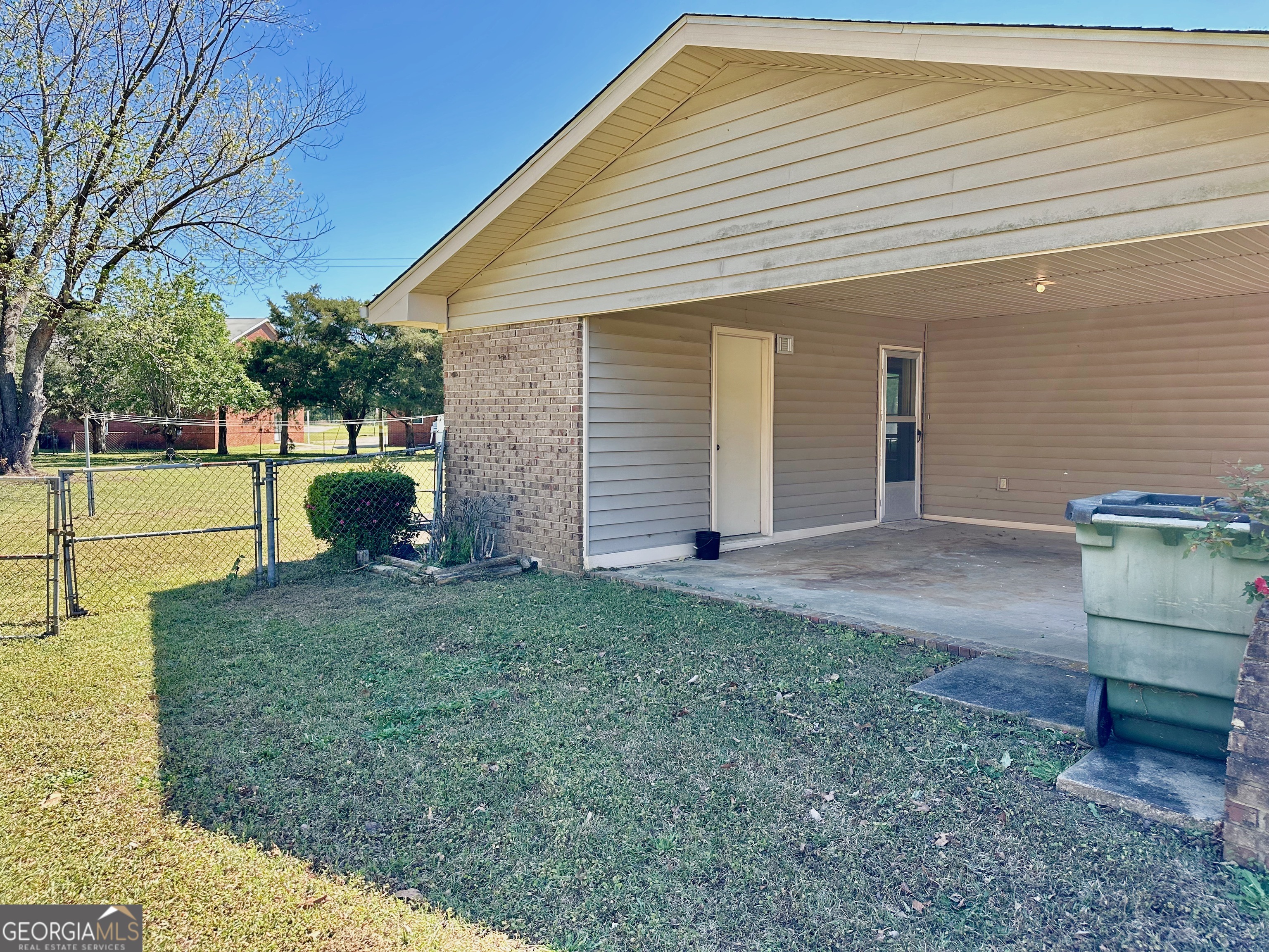 266 Valencia Circle Centerville GA 31028