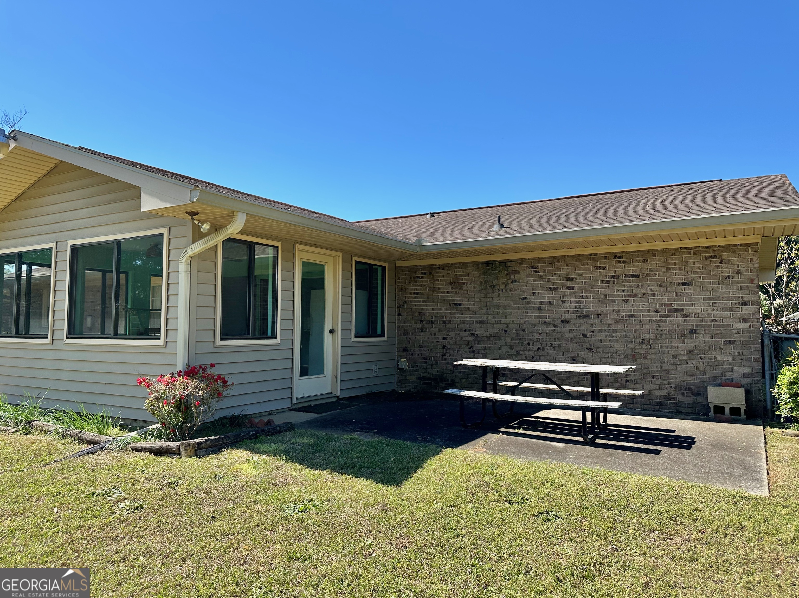 266 Valencia Circle Centerville GA 31028