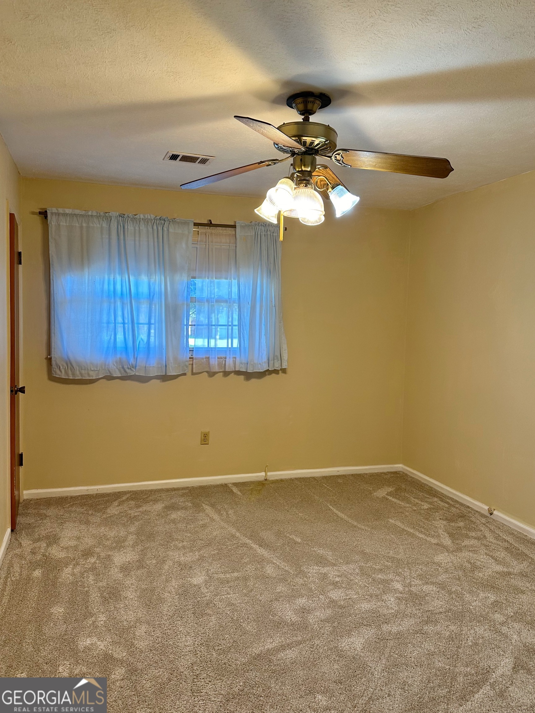 266 Valencia Circle Centerville GA 31028