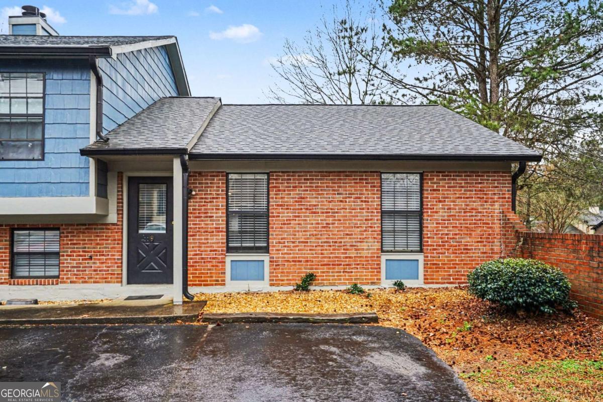 1205 Natchez Trace SW Marietta GA 30008