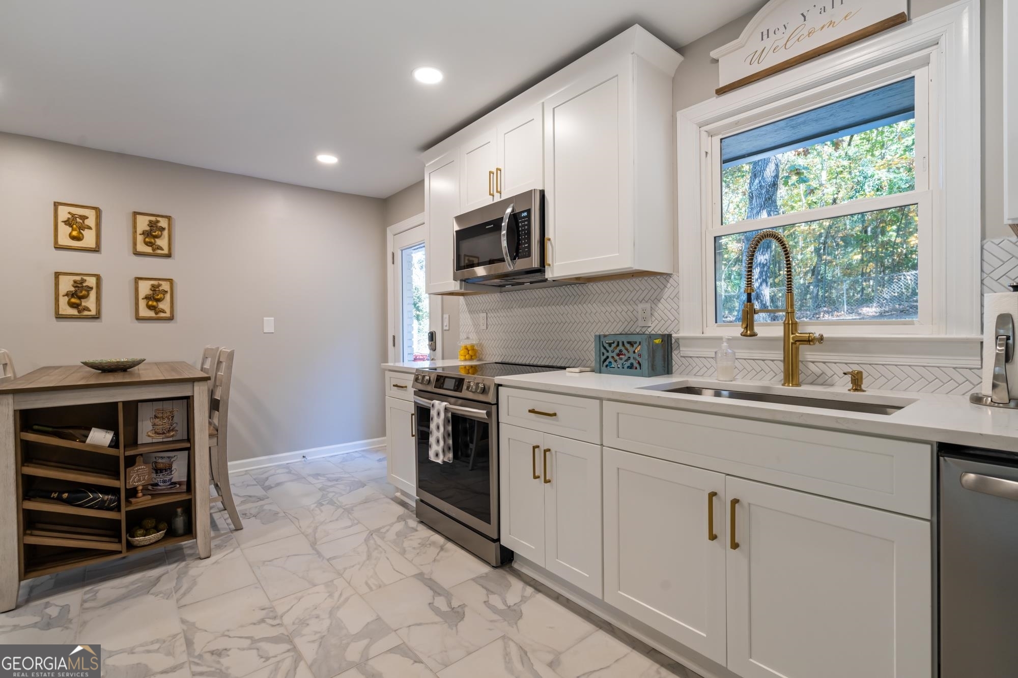 6 Oriole Drive Cartersville GA 30121