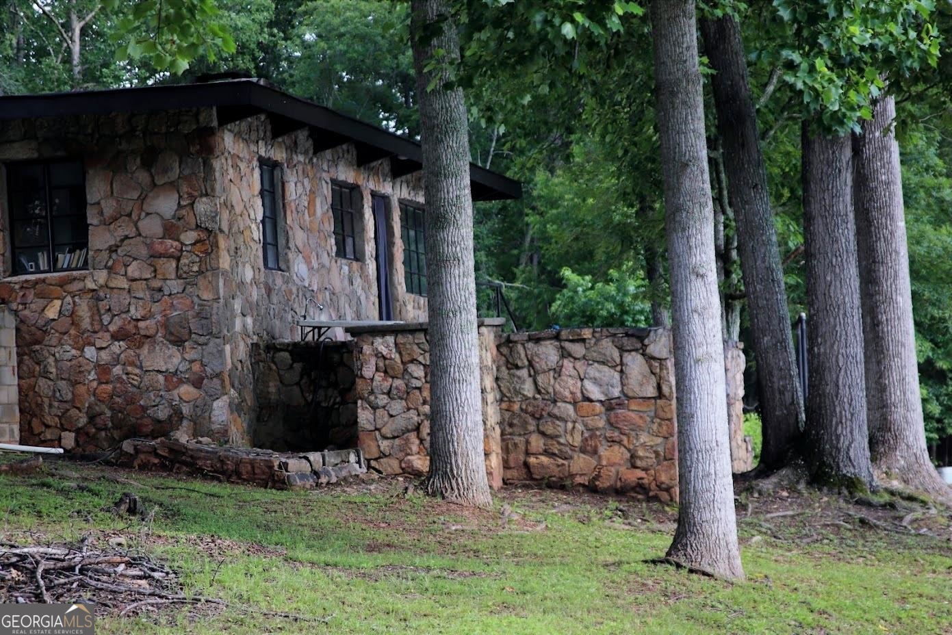 415 Walton Road Barnesville GA 30204