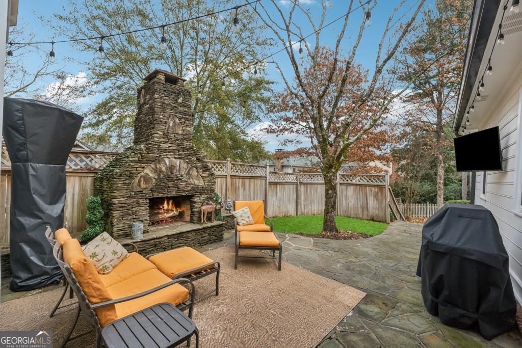 5127 Wellshire Place Dunwoody GA 30338