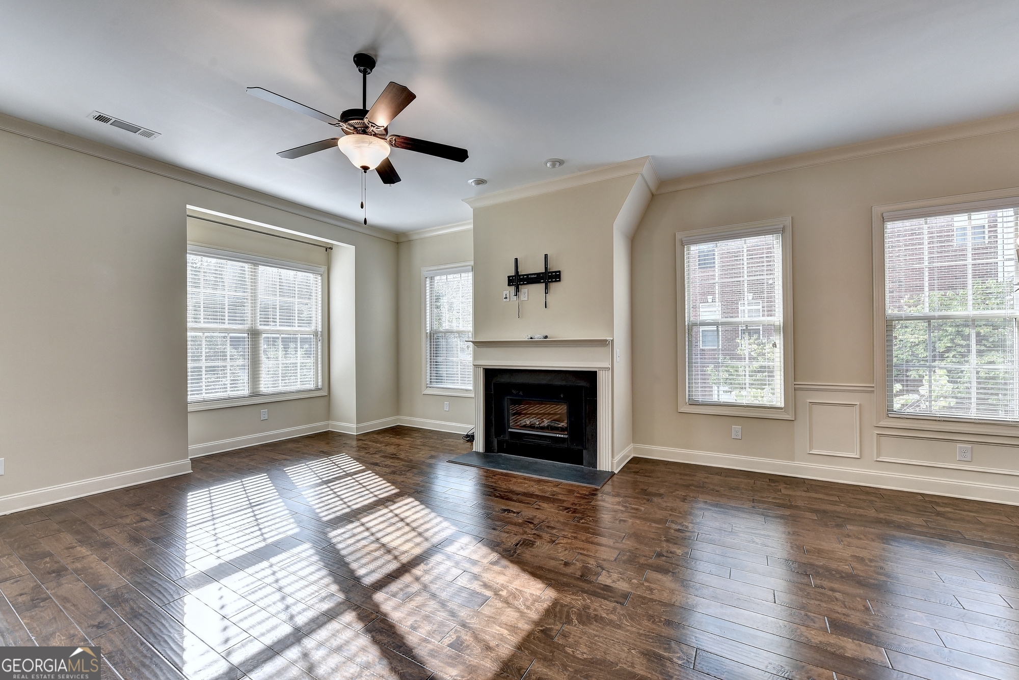 2448 Tenor Lane Alpharetta GA 30009