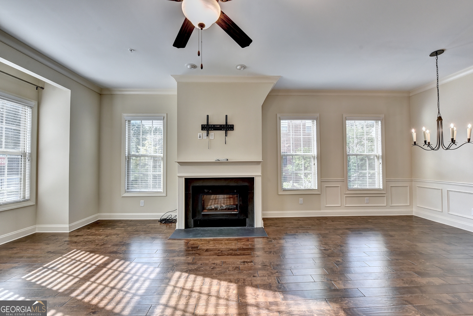 2448 Tenor Lane Alpharetta GA 30009