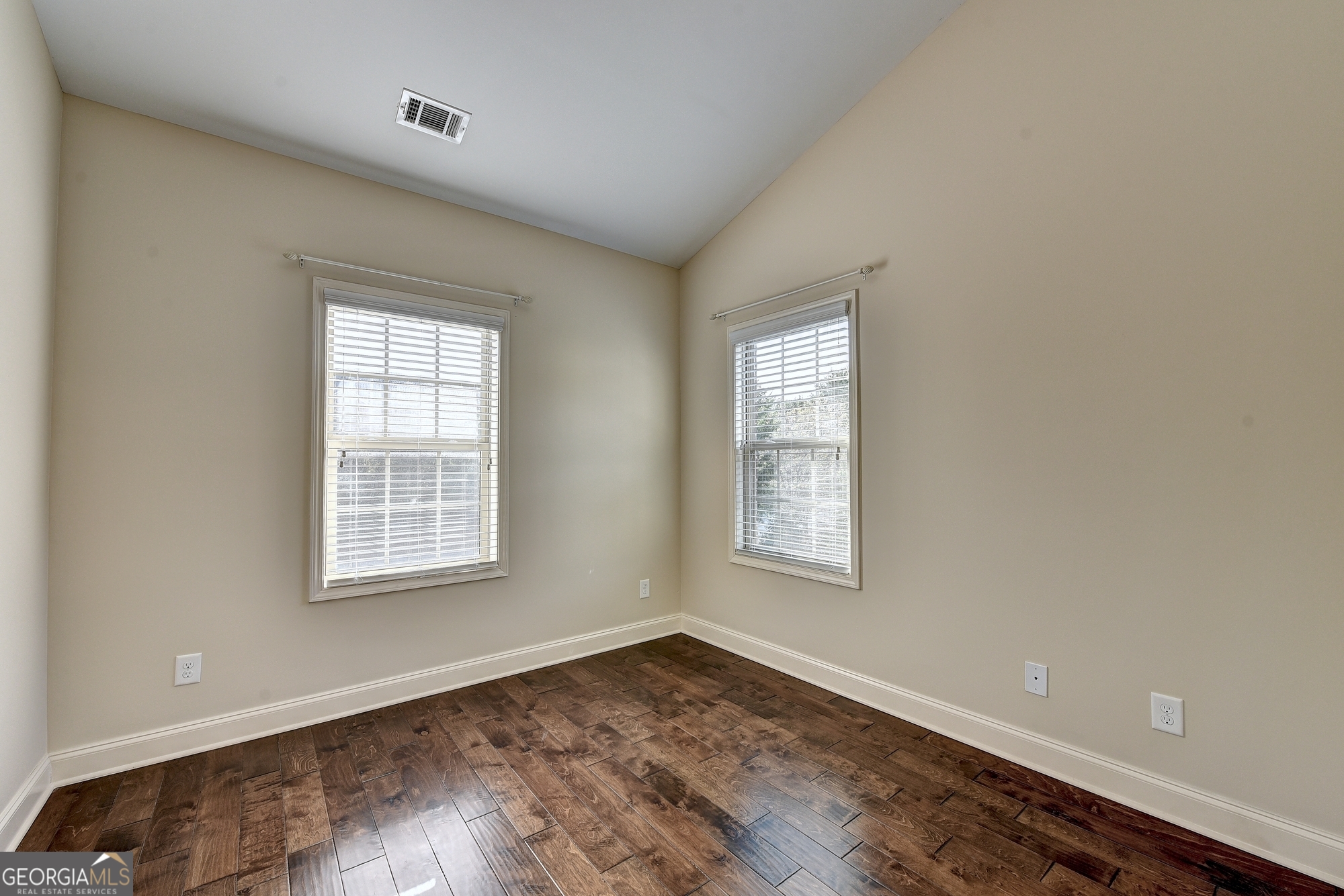 2448 Tenor Lane Alpharetta GA 30009