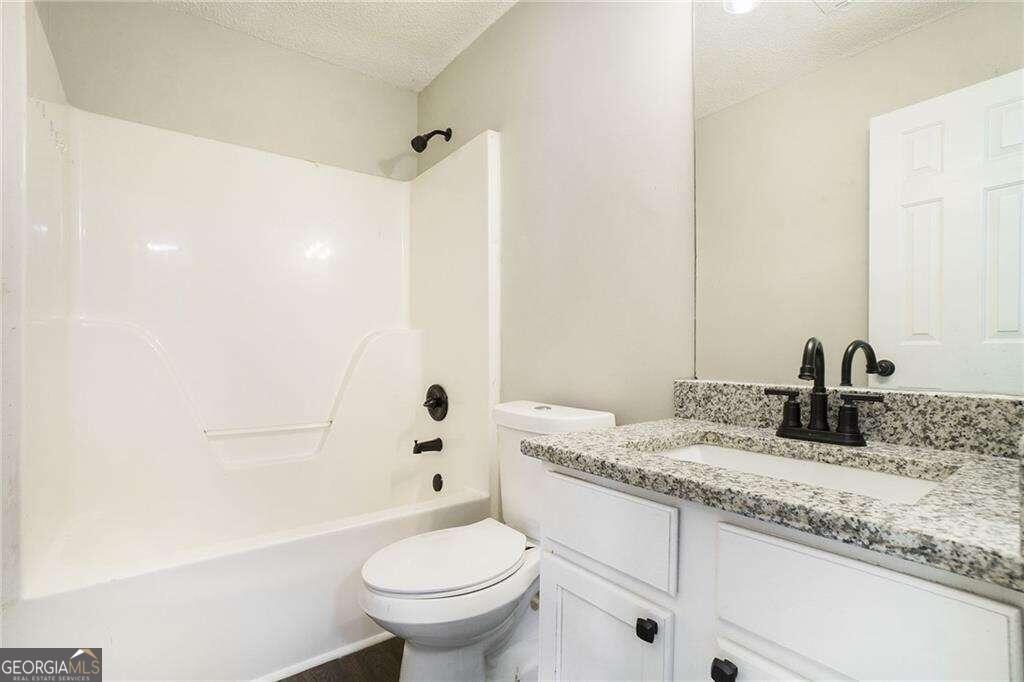 6916 Dalehollow Drive Lithonia GA 30058