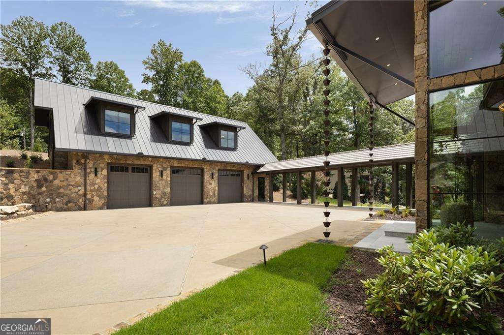 725 Rocky Point Drive Morganton GA 30560