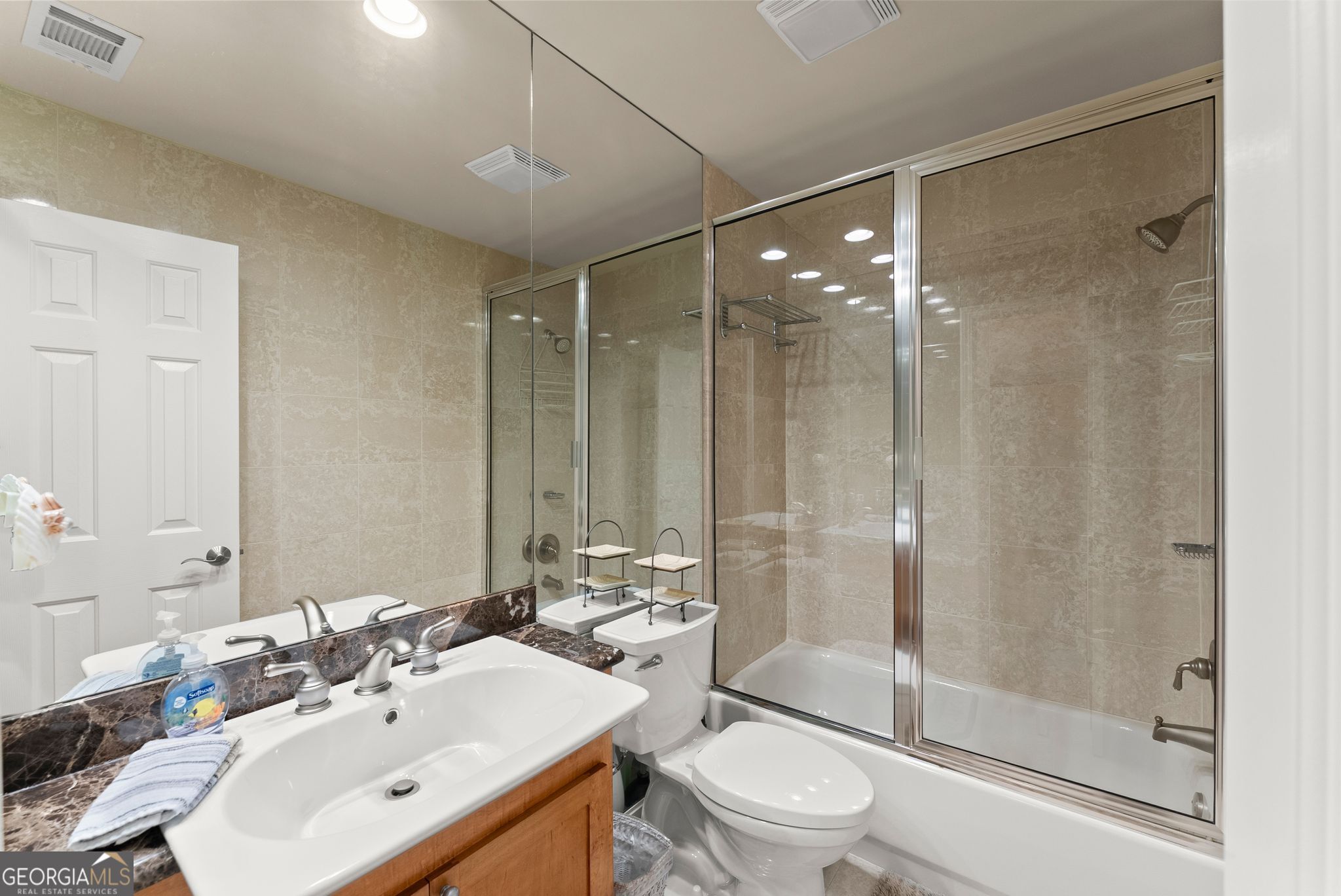 2819 NE Point Overlook Gainesville GA 30501