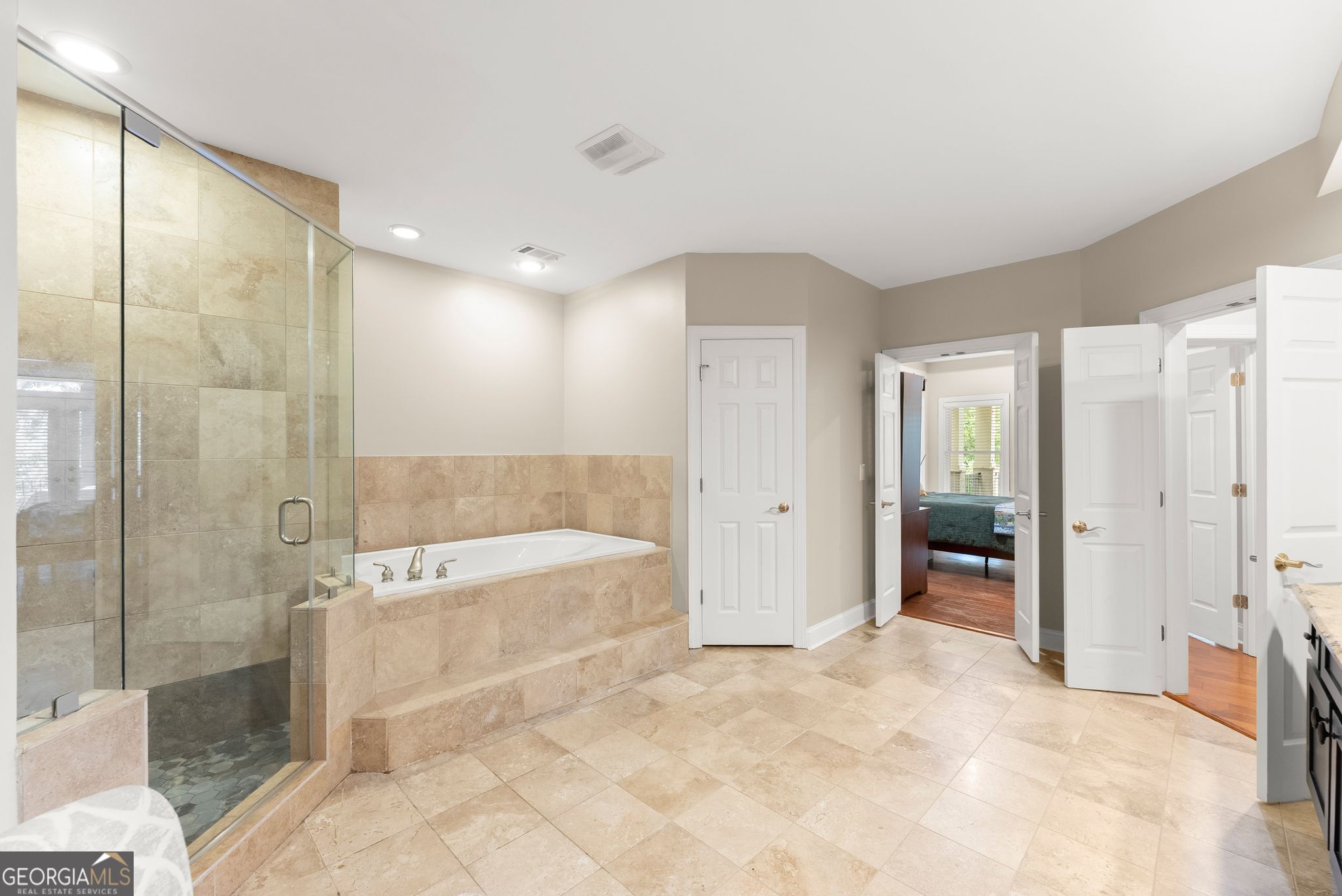 2819 NE Point Overlook Gainesville GA 30501