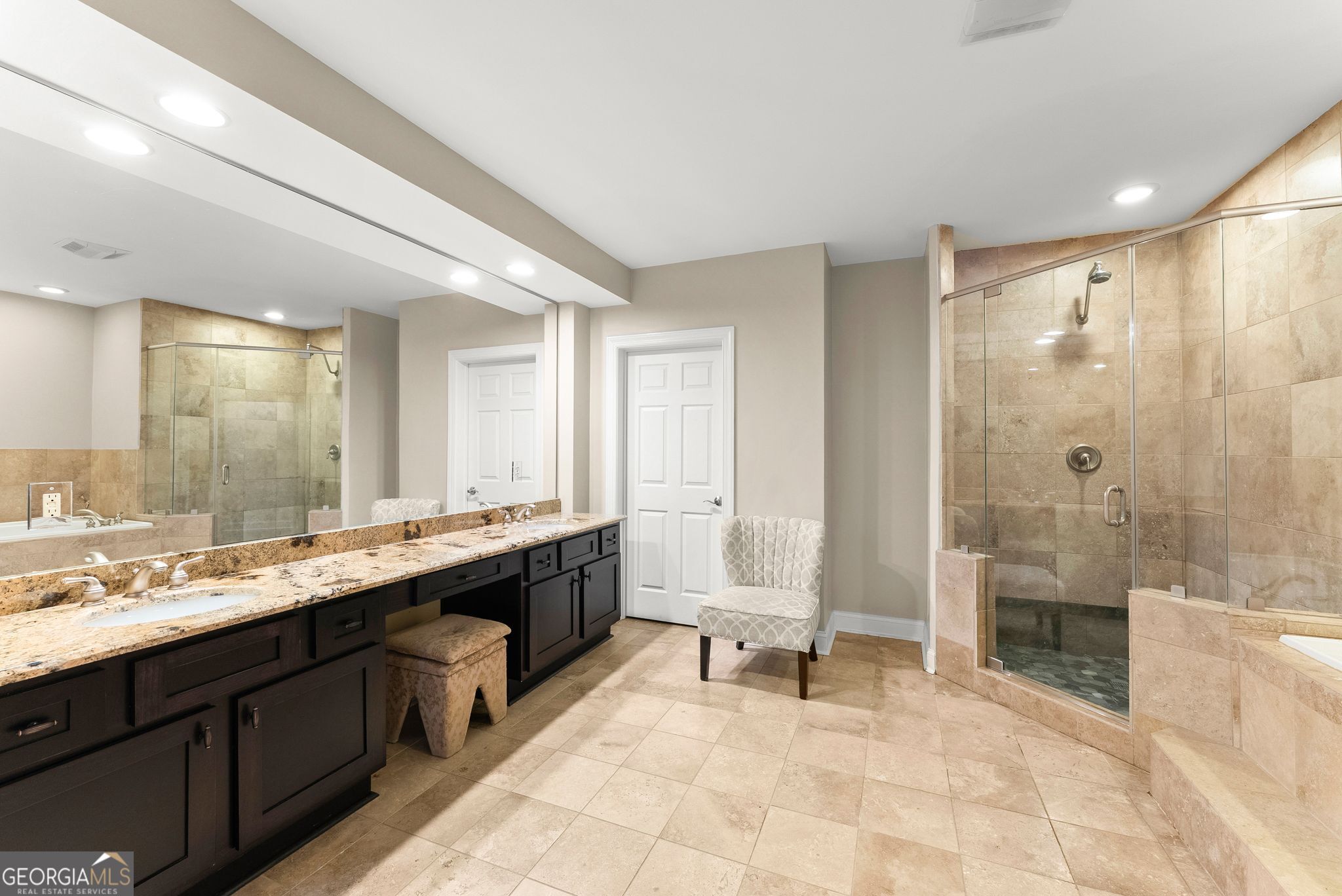 2819 NE Point Overlook Gainesville GA 30501