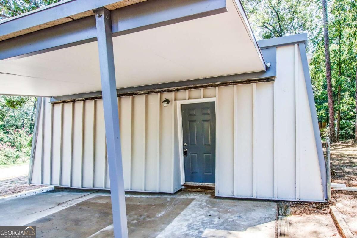 1764 Big Horn Court SE Conyers GA 30013