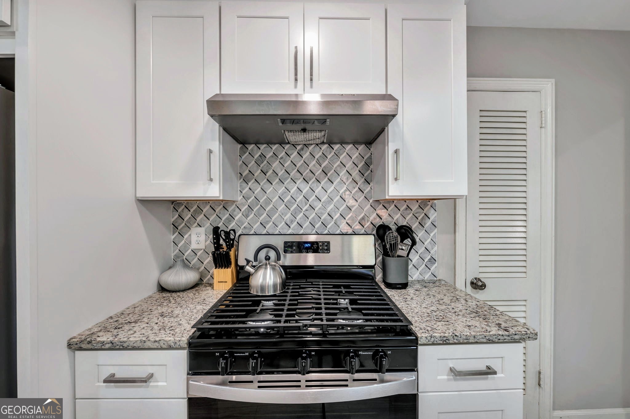 1131 Stoneybrook Road Forest Park GA 30297