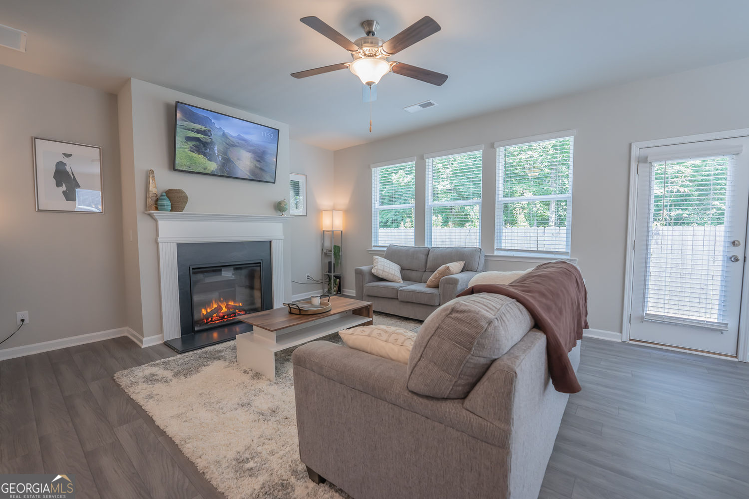 454 Burgundy Terrace SE Atlanta GA 30354