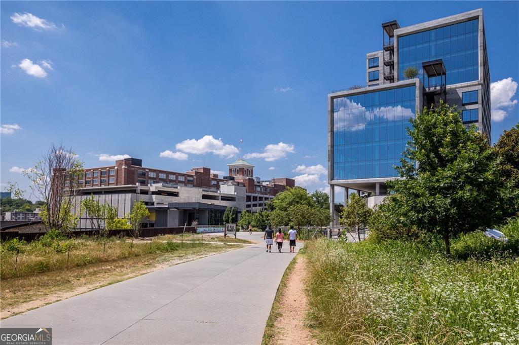 659 East Avenue NE Atlanta GA 30312