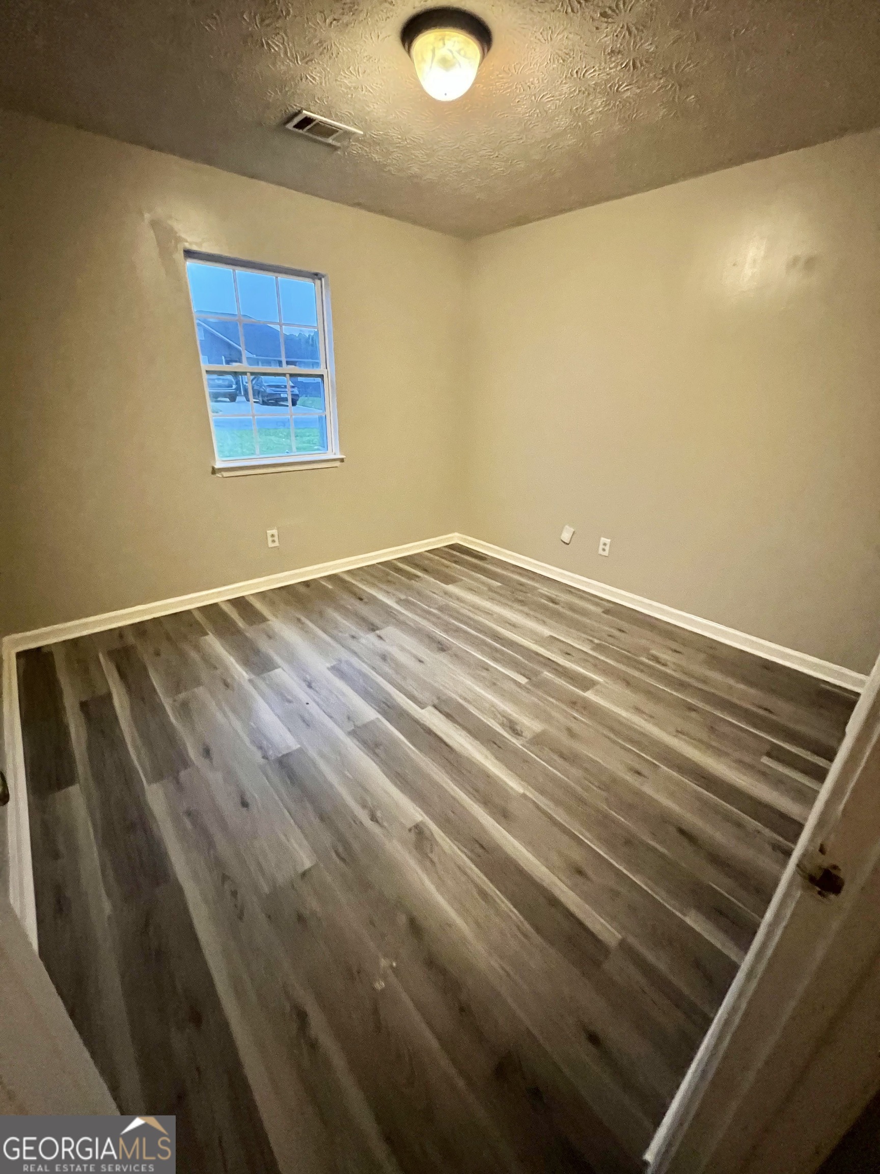 138 Crystal Brook Griffin GA 30223