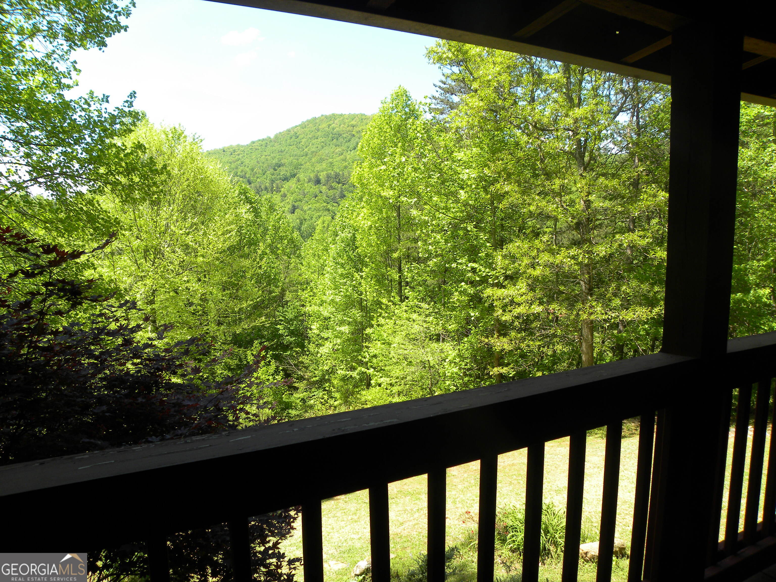 153 Will Zoellner Lane Mountain City GA 30525